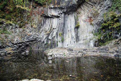 白虎洞|自然と人が創り上げた絶景 兵庫県豊岡市 玄武洞公園。